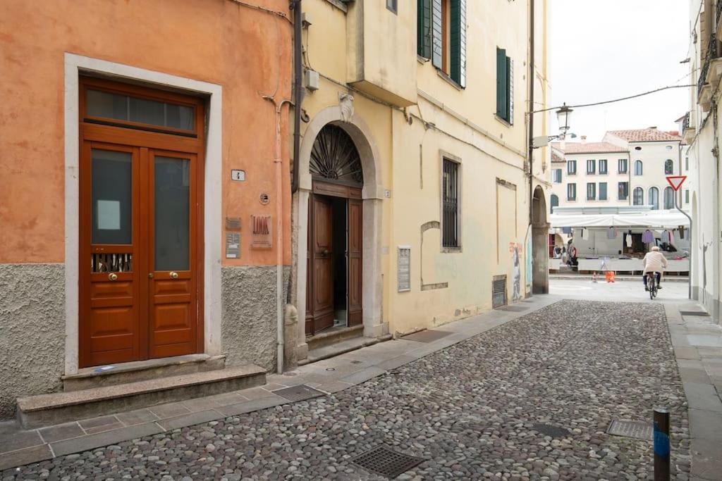 Enjoy Home - Appartamento Orologio, Piazza Dei Signori パドヴァ エクステリア 写真
